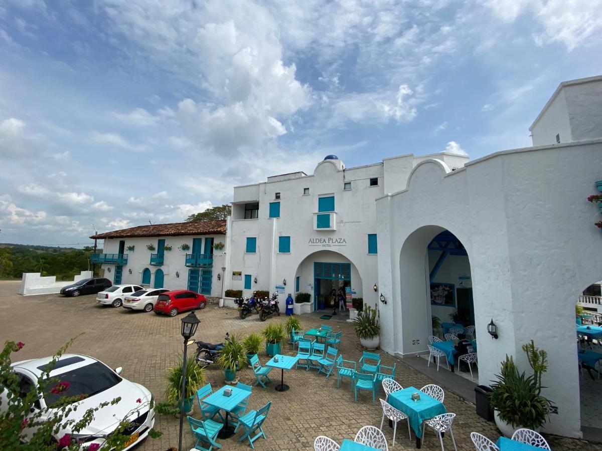 Hotel Aldea Plaza Doradal Exterior photo