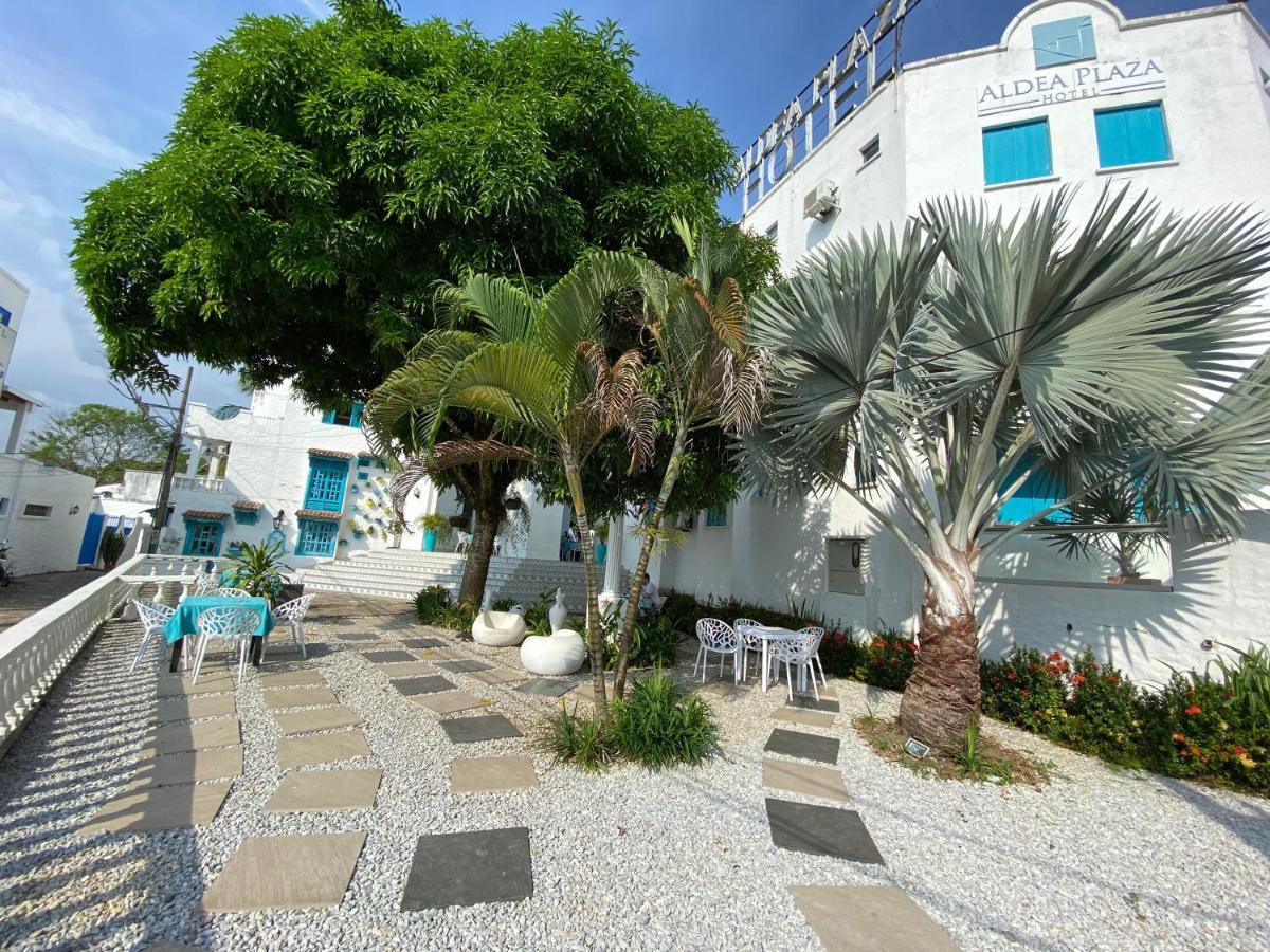 Hotel Aldea Plaza Doradal Exterior photo