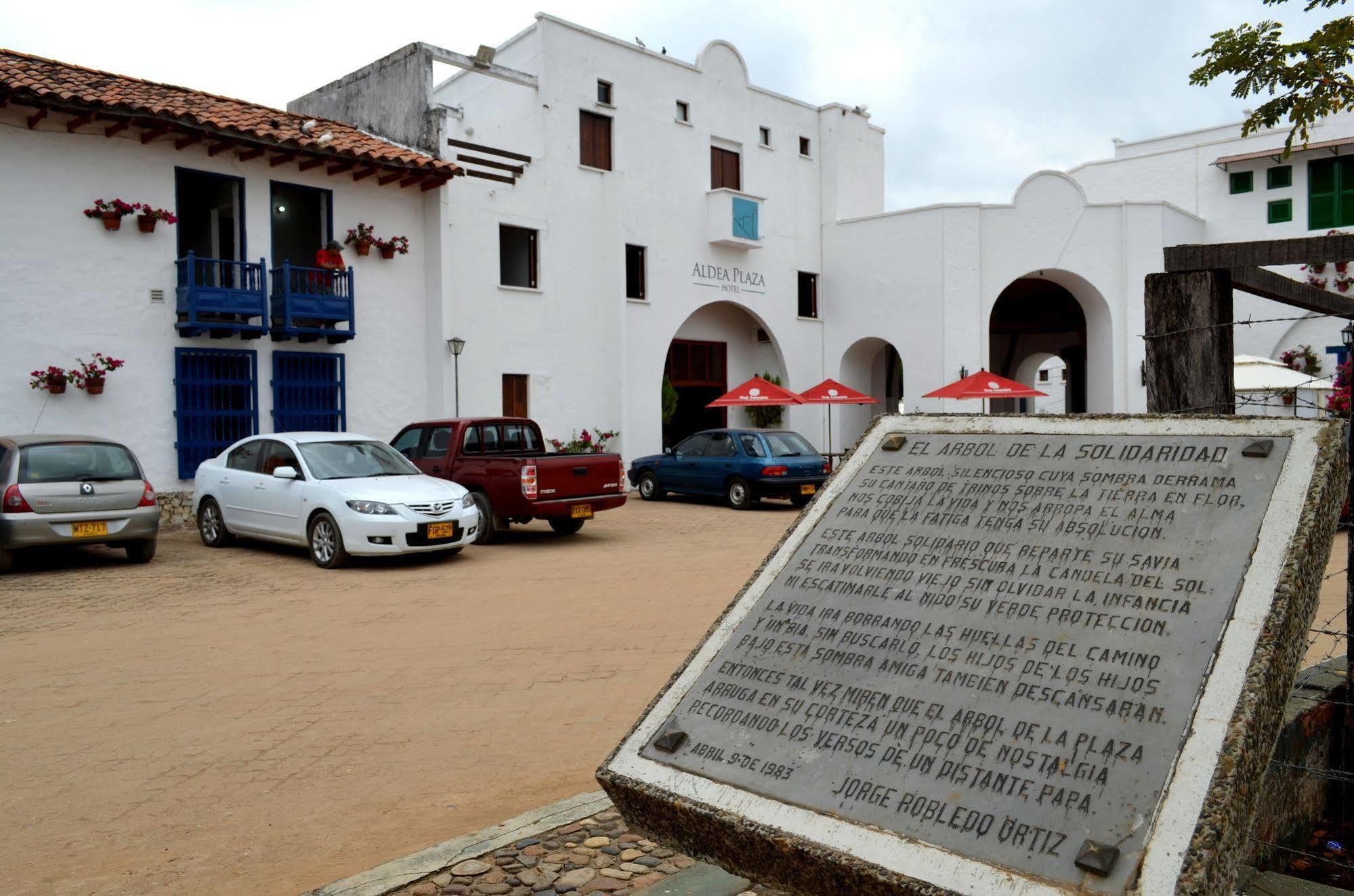 Hotel Aldea Plaza Doradal Exterior photo